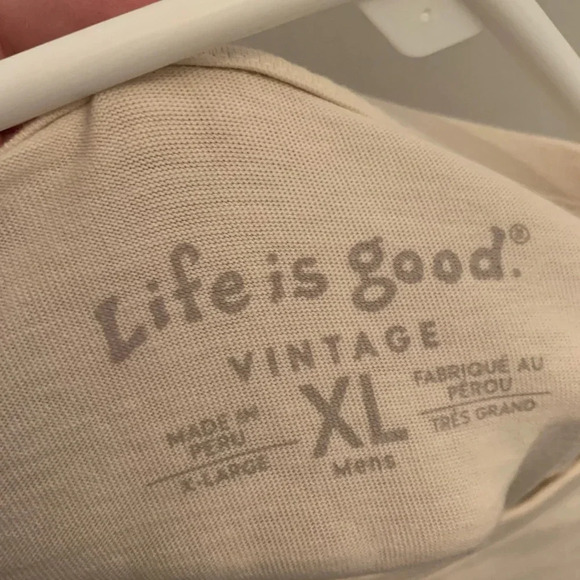 Life is Good long sleeve T-shirt, beige, men’s extra large Rocket Dog,tree.truck - Picture 6 of 6